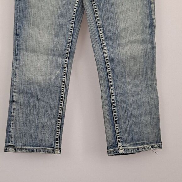 Request Juniors Capris  NWT - Picture 3 of 8